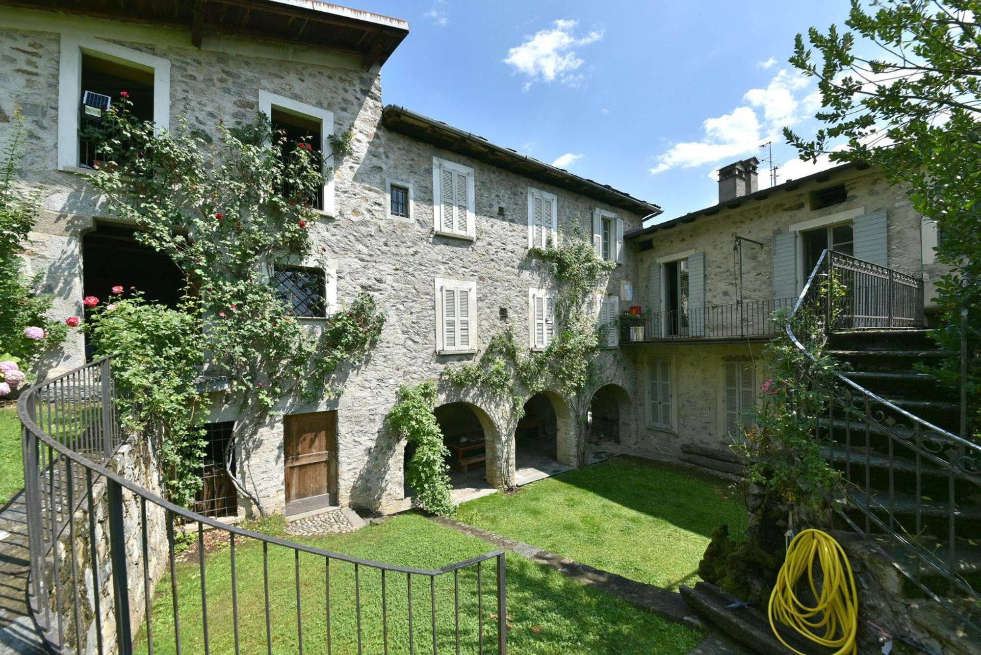 San Bernardo Piano Nobile Al Roseto Del Drago别墅 外观 照片